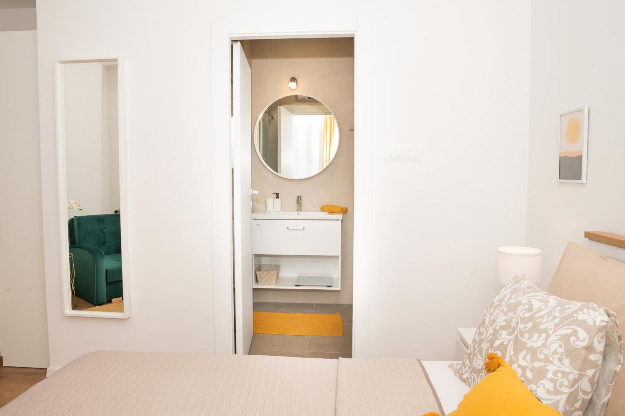 Olinar Apartments Zadar Room photo